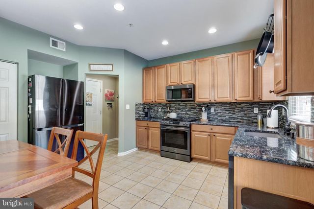 2683 IDEAL CT, Manchester, MD 21102