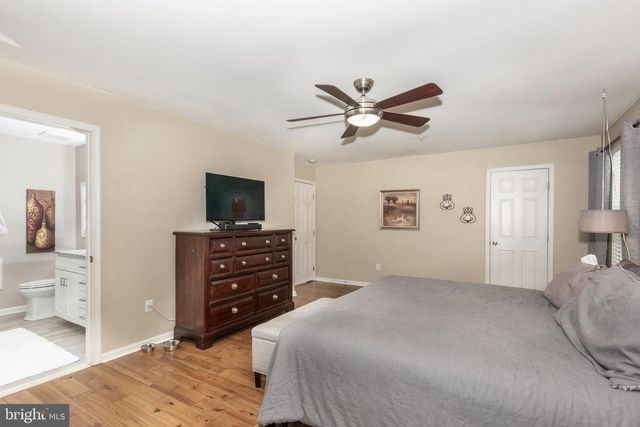 2683 IDEAL CT, Manchester, MD 21102