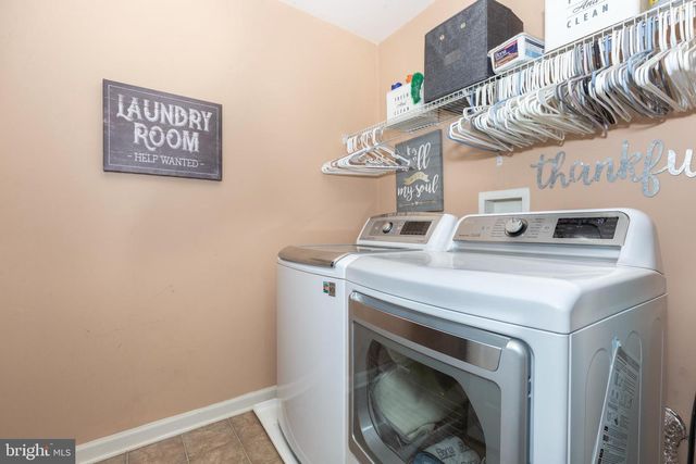 2683 IDEAL CT, Manchester, MD 21102