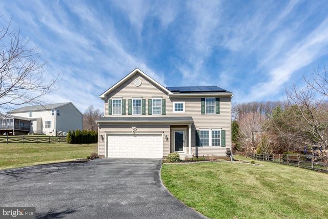 2683 IDEAL CT, Manchester, MD 21102