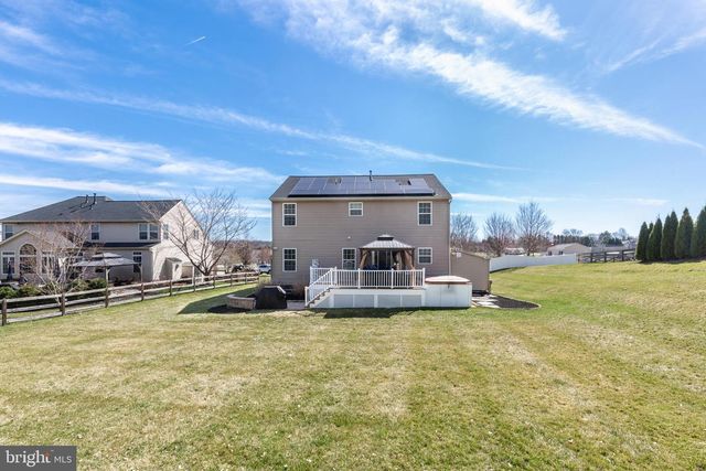 2683 IDEAL CT, Manchester, MD 21102