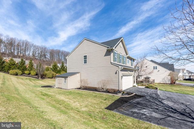 2683 IDEAL CT, Manchester, MD 21102