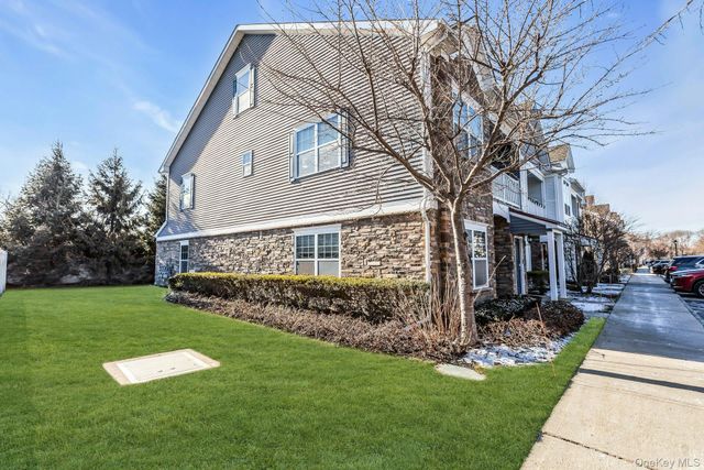 54 Barley Lane, Patchogue, NY 11772