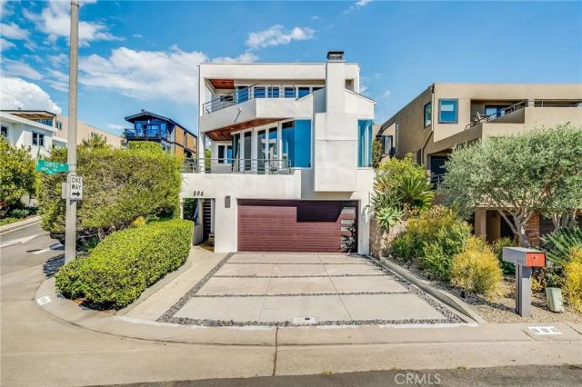 896 Quivera, Laguna Beach, CA 92651