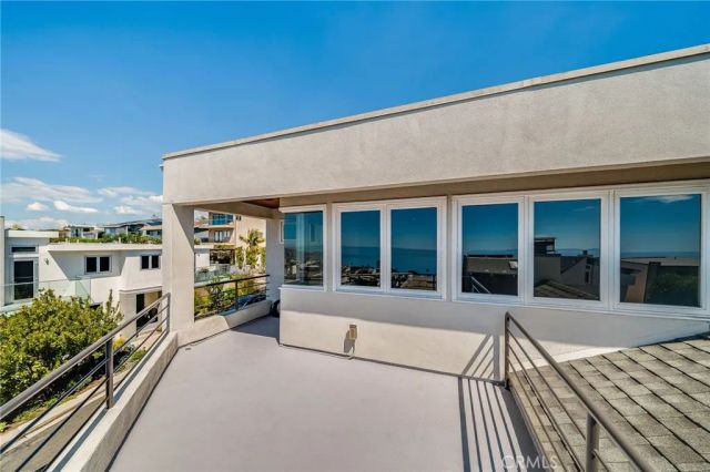 896 Quivera, Laguna Beach, CA 92651