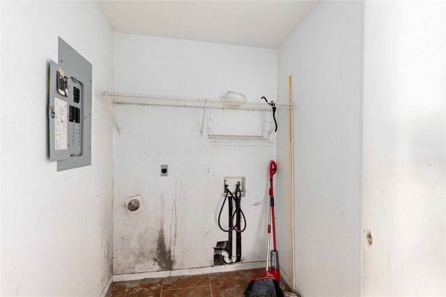 1700 18th Street, Brownwood, TX 76801