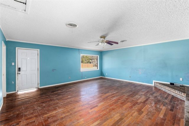 1700 18th Street, Brownwood, TX 76801