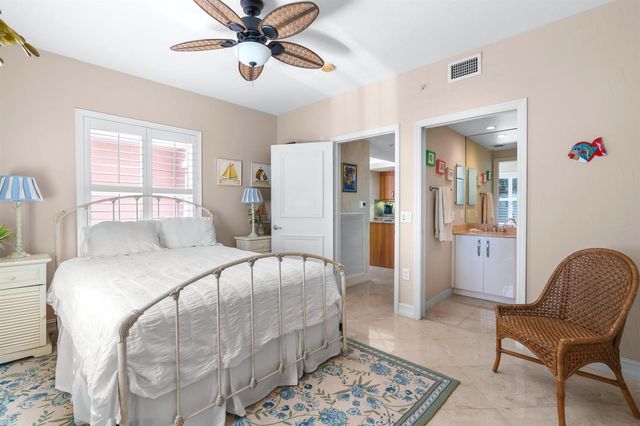 2051 SE 3rd Street 203, Deerfield Beach, FL 33441