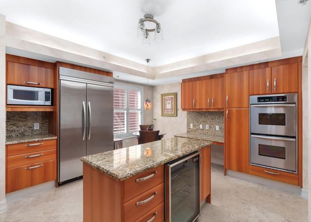 2051 SE 3rd Street 203, Deerfield Beach, FL 33441