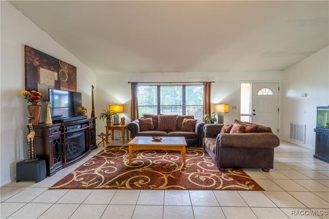 10631 W 40 Highway, Ocala, FL 34482