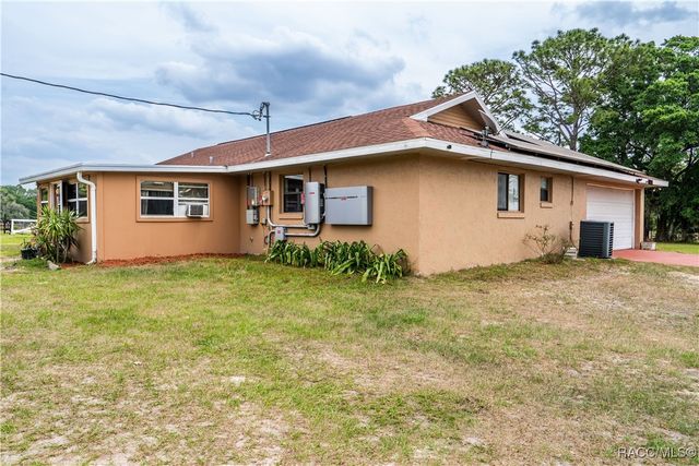 10631 W 40 Highway, Ocala, FL 34482