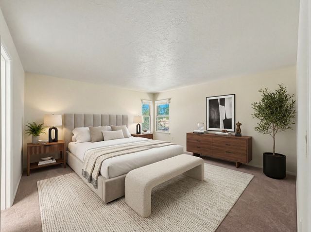 2981 Corte De Espuelas, Santa Fe, NM 87505