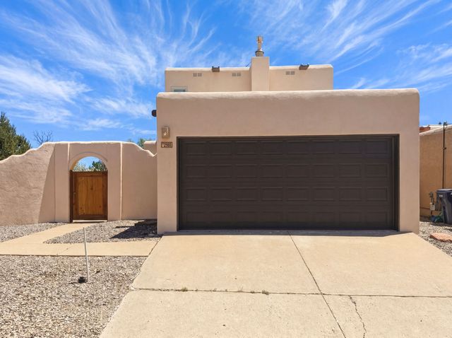 2981 Corte De Espuelas, Santa Fe, NM 87505