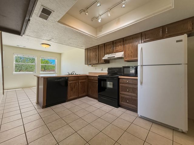 2981 Corte De Espuelas, Santa Fe, NM 87505