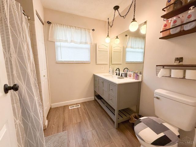 1811 Theresa Court, Middletown, OH 45044