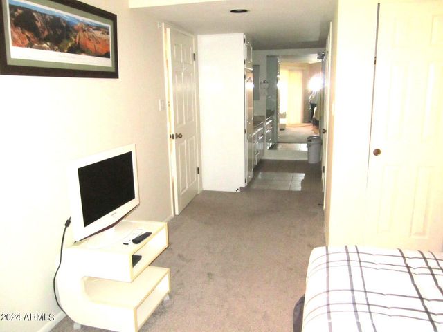 12222 N PARADISE VILLAGE Parkway S 106, Phoenix, AZ 85032