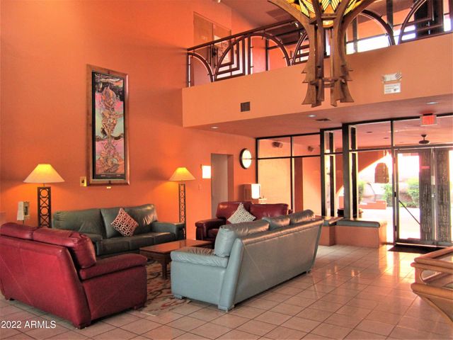12222 N PARADISE VILLAGE Parkway S 106, Phoenix, AZ 85032