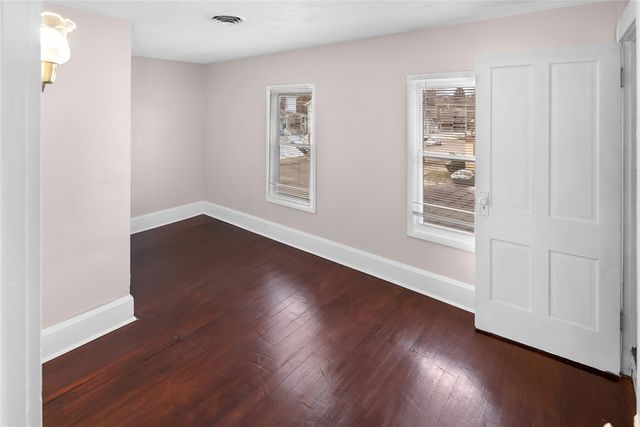 2925 PENNSYLVANIA Avenue, Erie, PA 16504