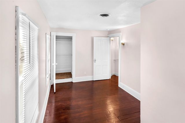 2925 PENNSYLVANIA Avenue, Erie, PA 16504