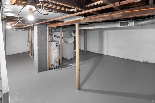 2925 PENNSYLVANIA Avenue, Erie, PA 16504