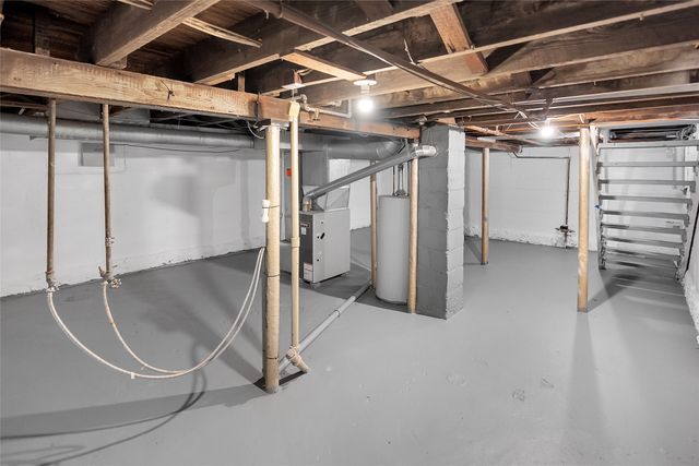 2925 PENNSYLVANIA Avenue, Erie, PA 16504