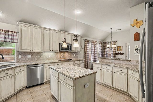 6604 Stewart Boulevard, The Colony, TX 75056