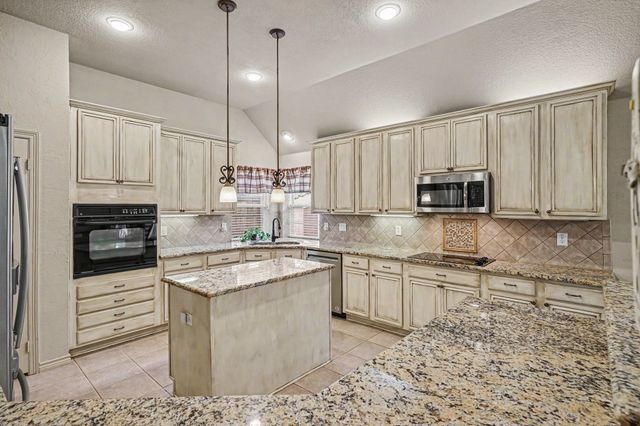 6604 Stewart Boulevard, The Colony, TX 75056