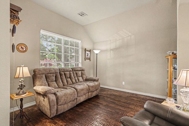 6604 Stewart Boulevard, The Colony, TX 75056