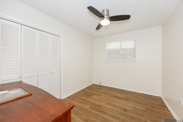 57728 Grove Rd, Plaquemine, LA 70764