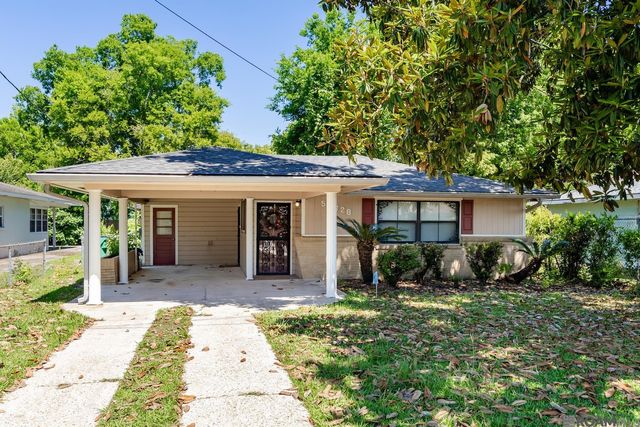 57728 Grove Rd, Plaquemine, LA 70764