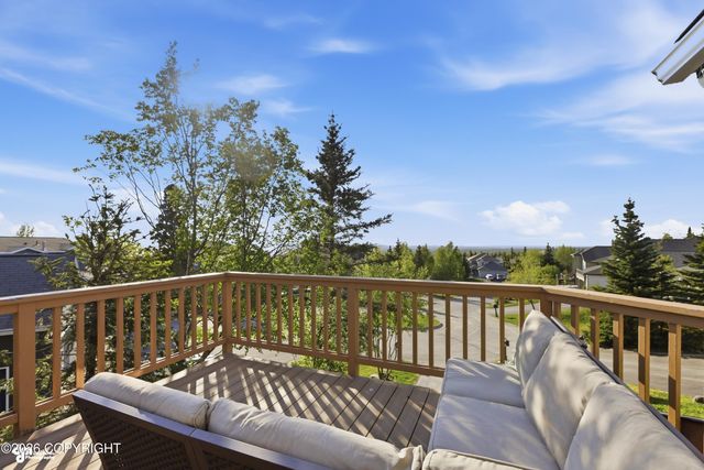 16141 Bridgewood Circle, Anchorage, AK 99516