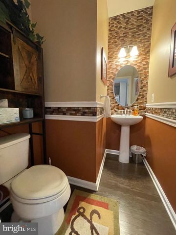 9716 CEDARMASS CIR, Fredericksburg, VA 22408