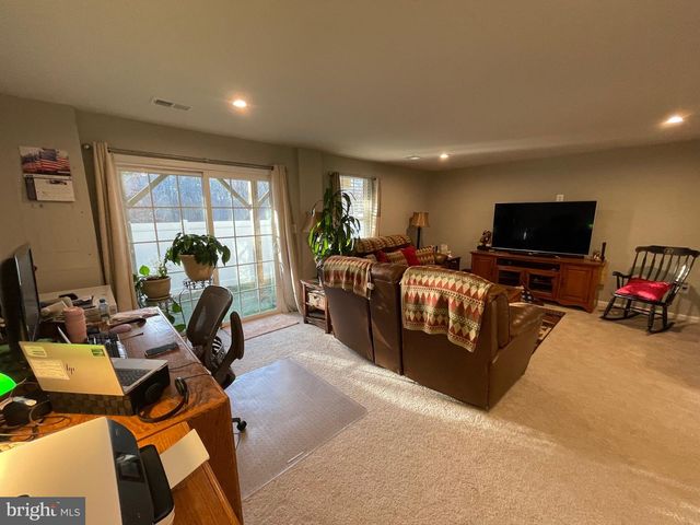 9716 CEDARMASS CIR, Fredericksburg, VA 22408