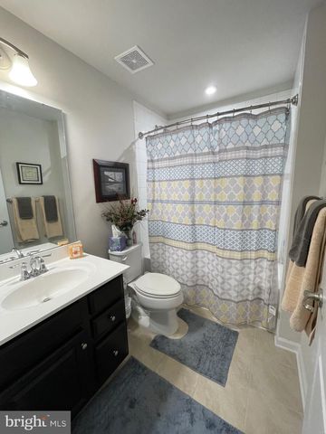 9716 CEDARMASS CIR, Fredericksburg, VA 22408