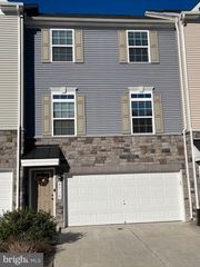 9716 CEDARMASS CIR, Fredericksburg, VA 22408