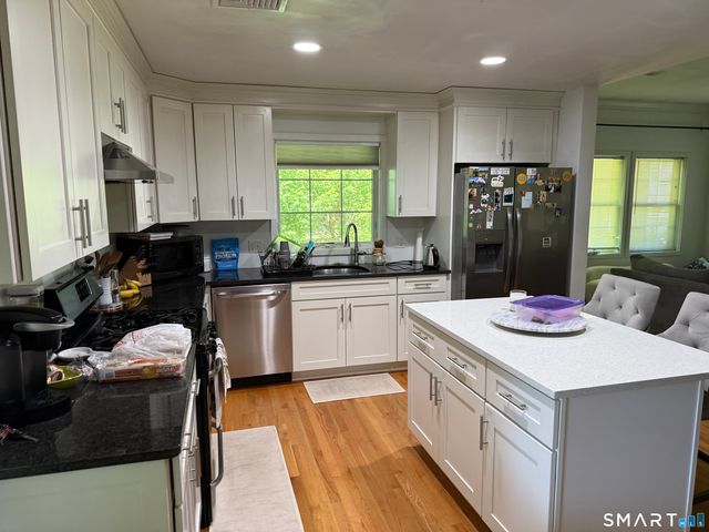 17 Oenoke Place REAR Home, Stamford, CT 06907