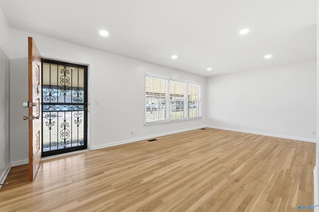 3504 Cable Street NW, Huntsville, AL 35810