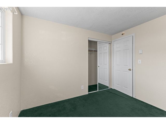 1826 22ND St, Myrtle Point, OR 97458
