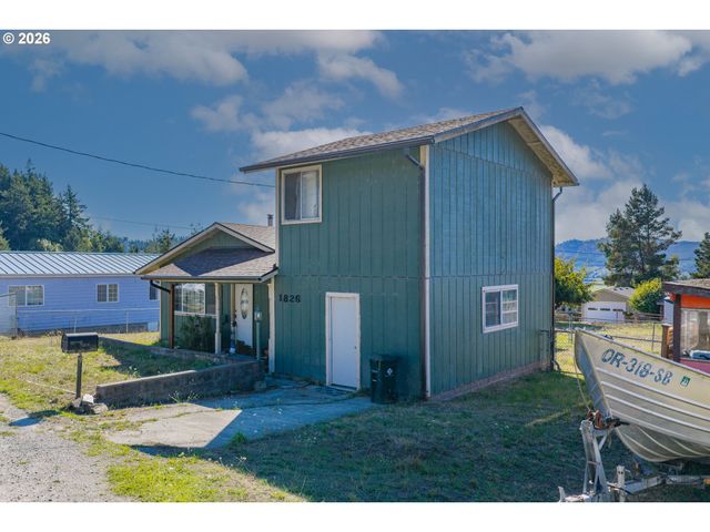 1826 22ND St, Myrtle Point, OR 97458