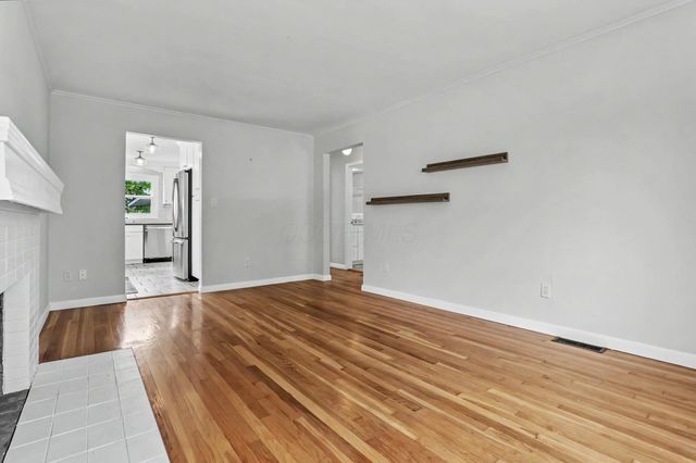 2799 Brandon Road, Upper Arlington, OH 43221