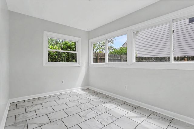 2799 Brandon Road, Upper Arlington, OH 43221