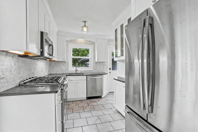 2799 Brandon Road, Upper Arlington, OH 43221