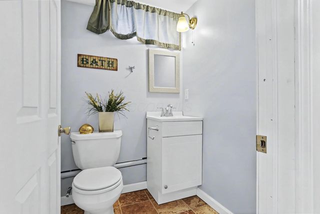 2799 Brandon Road, Upper Arlington, OH 43221