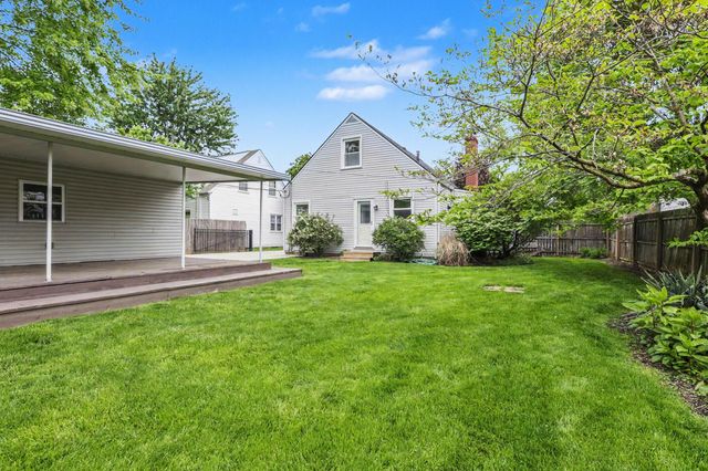 2799 Brandon Road, Upper Arlington, OH 43221