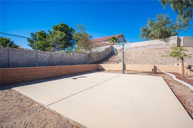 7100 King Solomons Court, Las Vegas, NV 89117