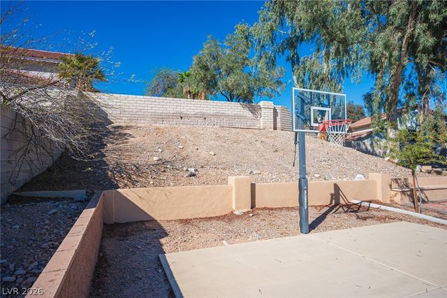 7100 King Solomons Court, Las Vegas, NV 89117