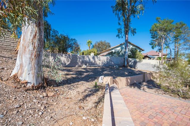 7100 King Solomons Court, Las Vegas, NV 89117