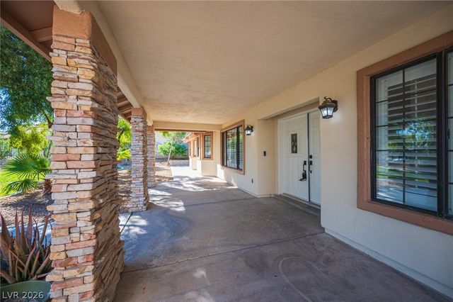 7100 King Solomons Court, Las Vegas, NV 89117