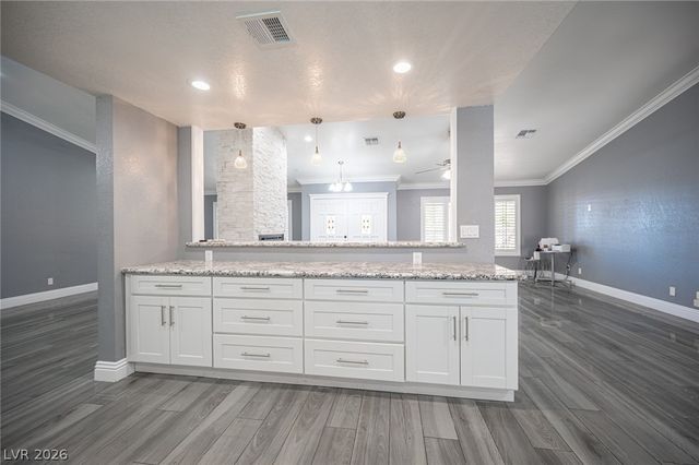 7100 King Solomons Court, Las Vegas, NV 89117