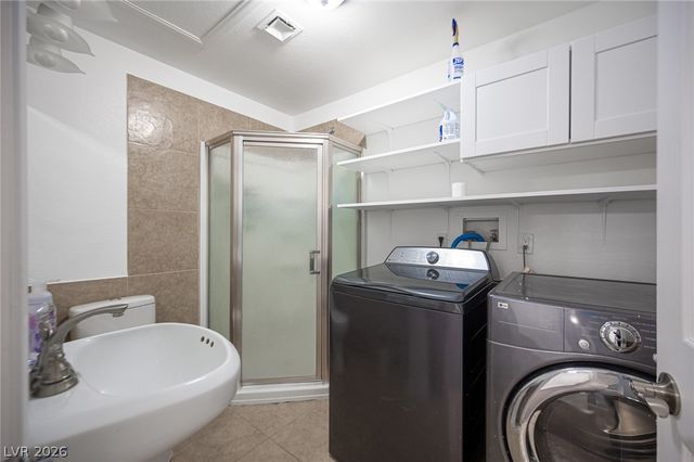 7100 King Solomons Court, Las Vegas, NV 89117